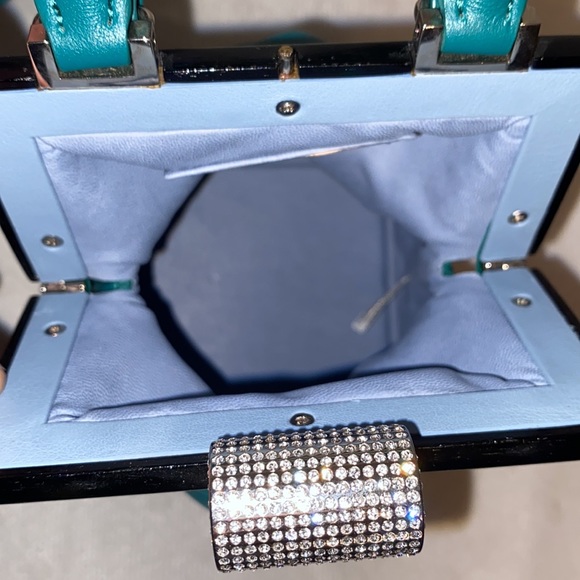 *SOLD*Perrin Paris LE MINI Hand/Shoulder Bag - Picture 13 of 16